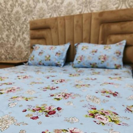Aisha Apartment Bishkek Bagian luar foto
